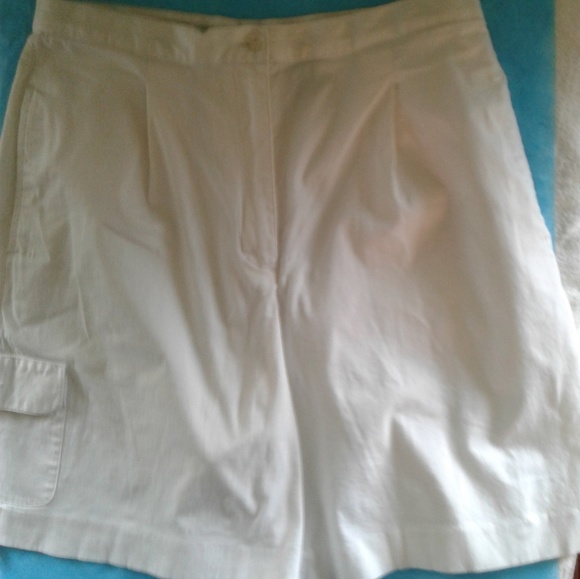🏌️‍♀️⛳ VINTAGE Liz Golf White Shorts ⛳🏌️‍♀️ - Picture 1 of 6